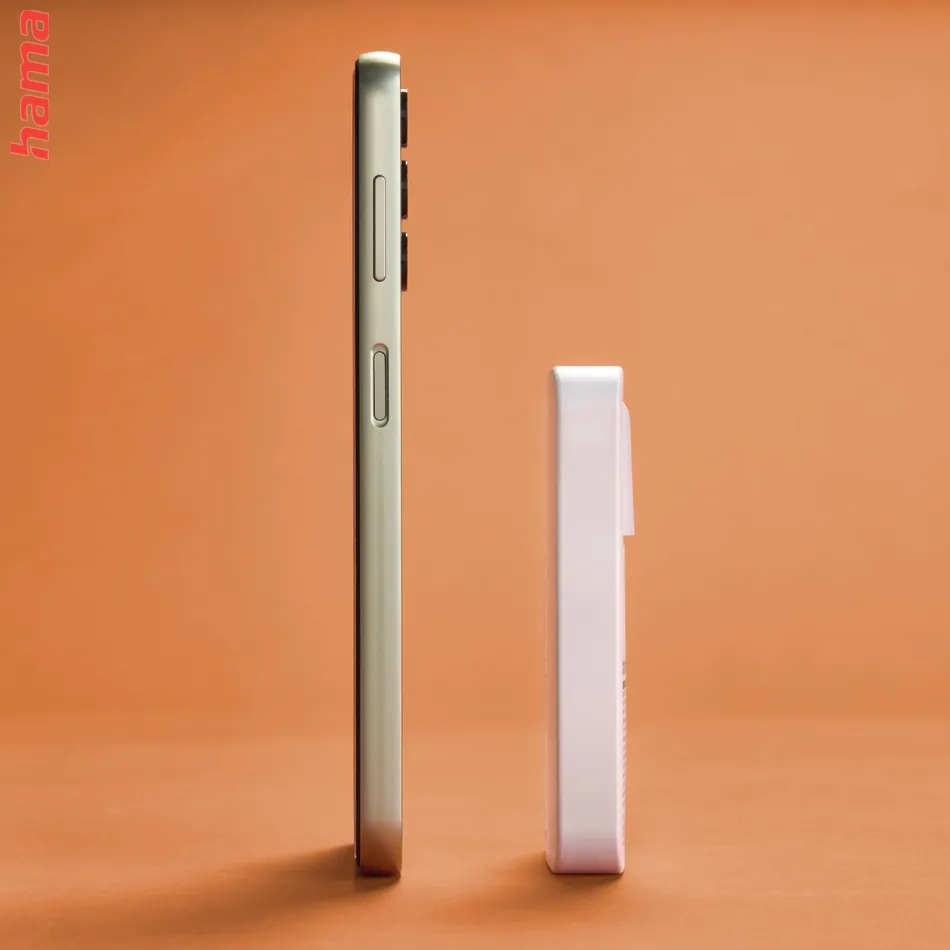Hama rýchla USB nabíjačka GaN 2x USB-C + USB-A, PD/QC 65 W, plochá, skladacia  