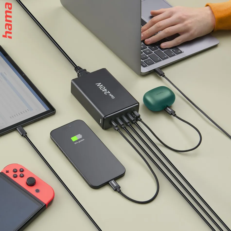Hama USB nabíjacia stanica GaN, 4x USB-C PD, 1x USB-A QC, 240 W
