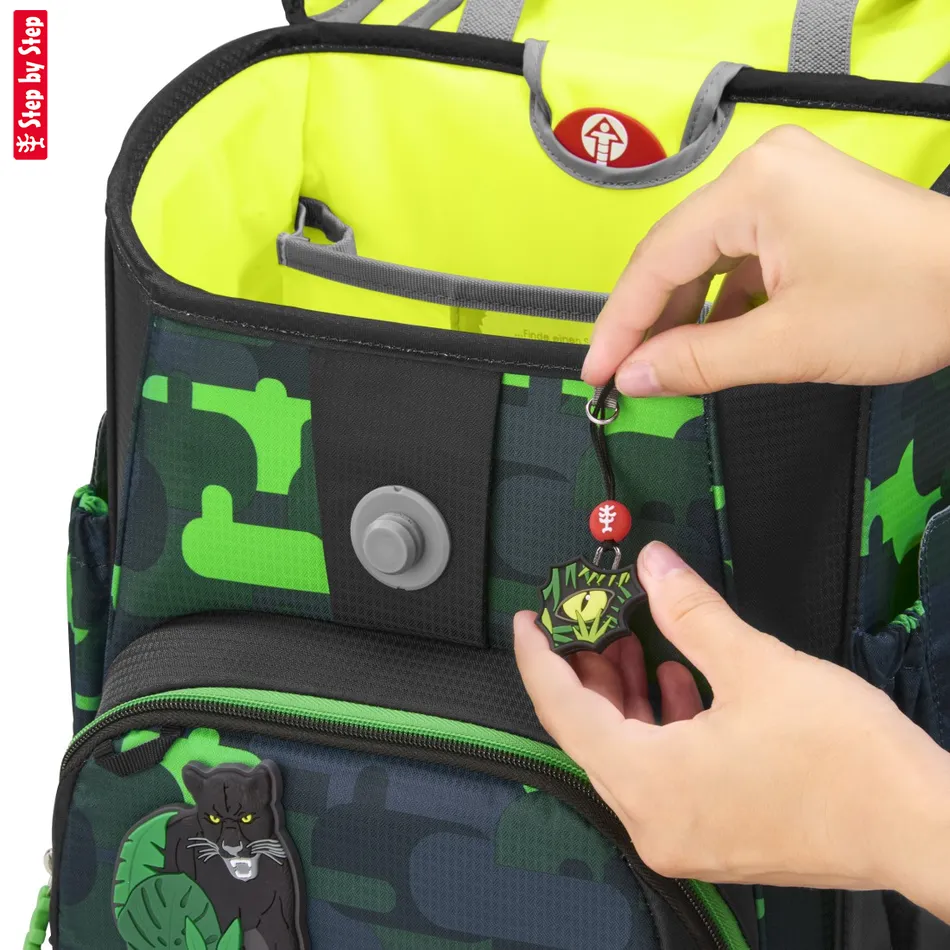 Školská aktovka Step by Step CLOUD, Black Cat Chiko - 5-dielny set, AGR certifikát