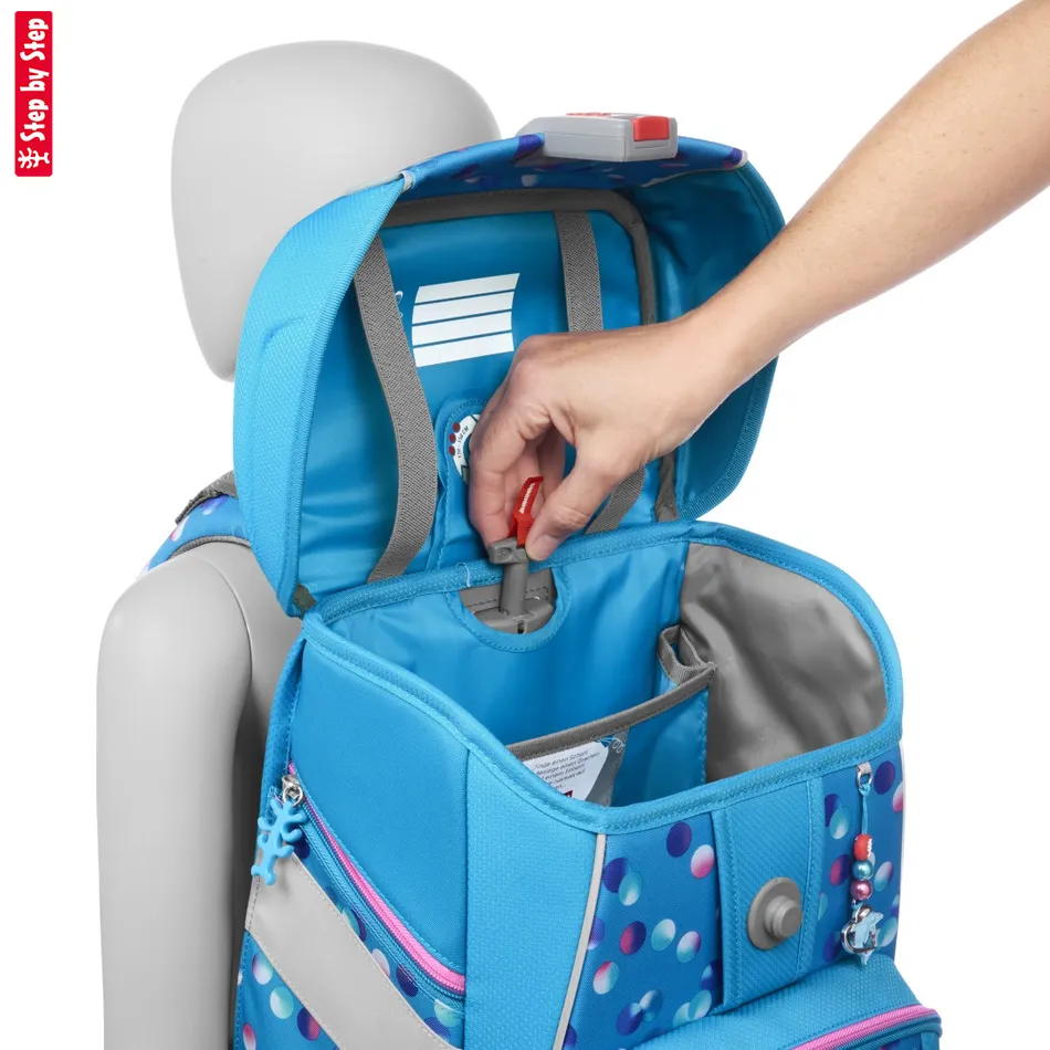 Školská aktovka Step by Step SPACE, Dolphin Finja – 5-dielny set, AGR certifikát