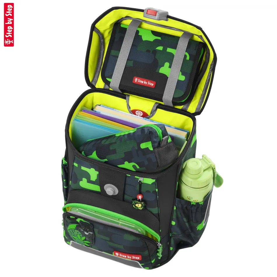 Školská aktovka Step by Step CLOUD, Black Cat Chiko - 5-dielny set, AGR certifikát