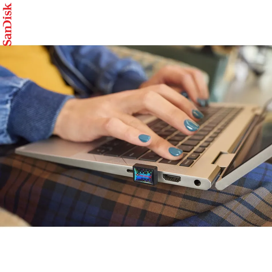 SanDisk Extreme Fit USB-C Flash Drive USB 128 GB Flashdrives 400 MB/s, čierna