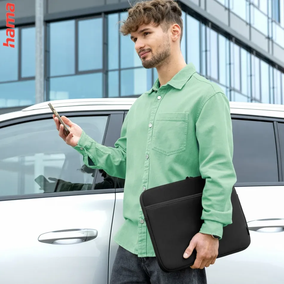 Hama Obal na notebook Protection do 36 cm (14,1 palca), čierny